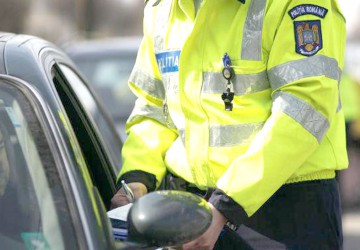 Vârstnic, prins la volan fără permis de conducere